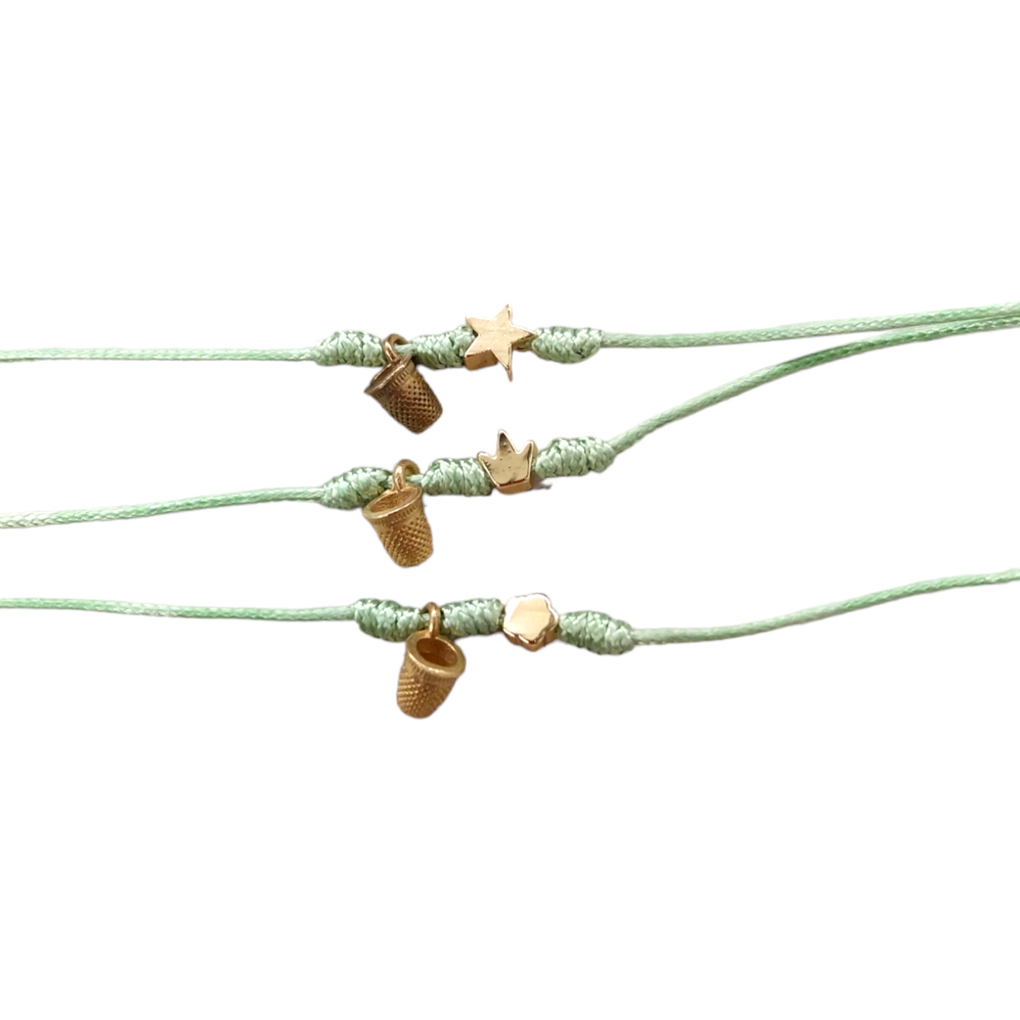 Bracciale filo magico verde chiaro ditale portafortuna e charm - Scegli il charm