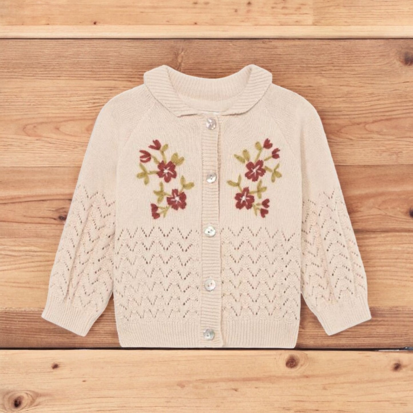 Cardigan in maglia con ricami