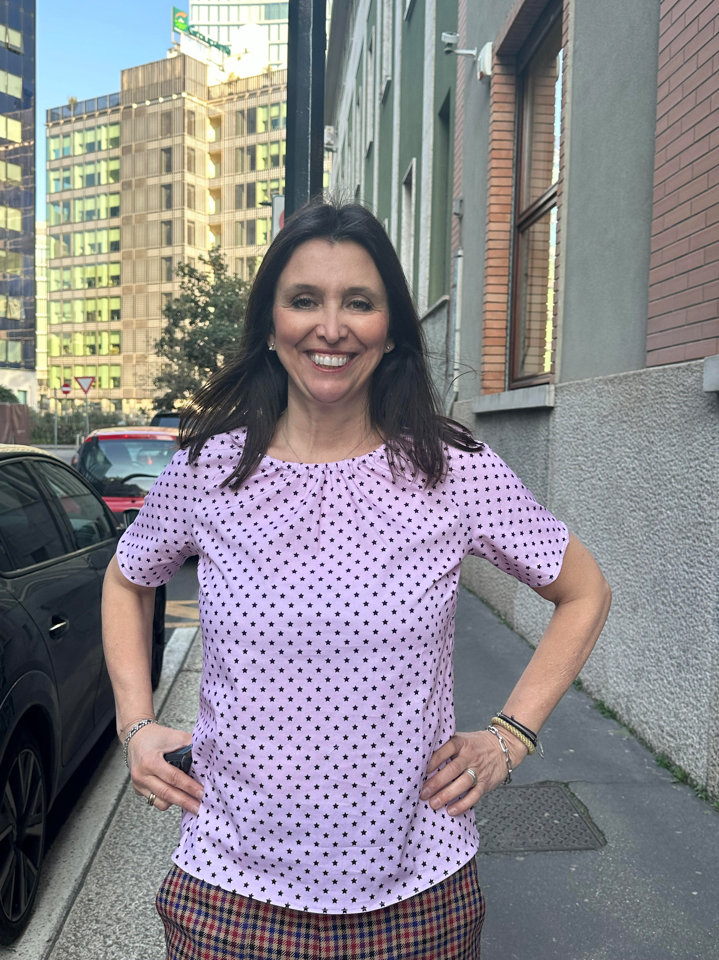 Camicia maniche lunghe cotone fermo stelline nere base rosa