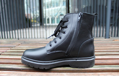 Stivaletti stringati in vera pelle nero