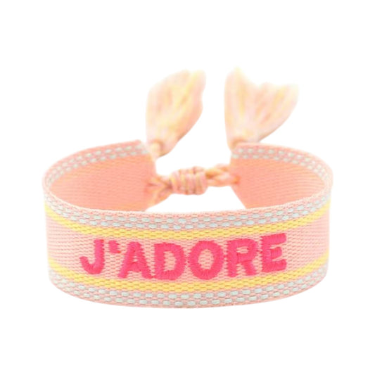 Bracciale in tessuto rosa con scritta J'Adore ricamata fuxia