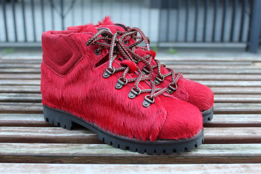 Pedule alte effetto cavallino rosso