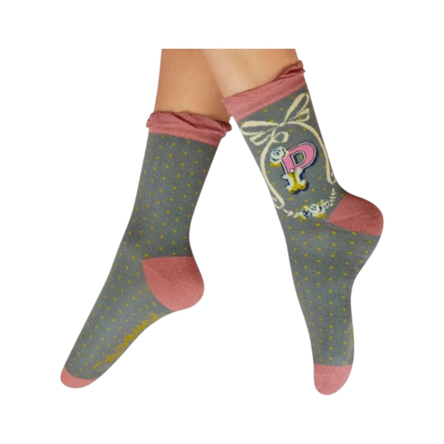Calze in bamboo con lettera iniziale P
