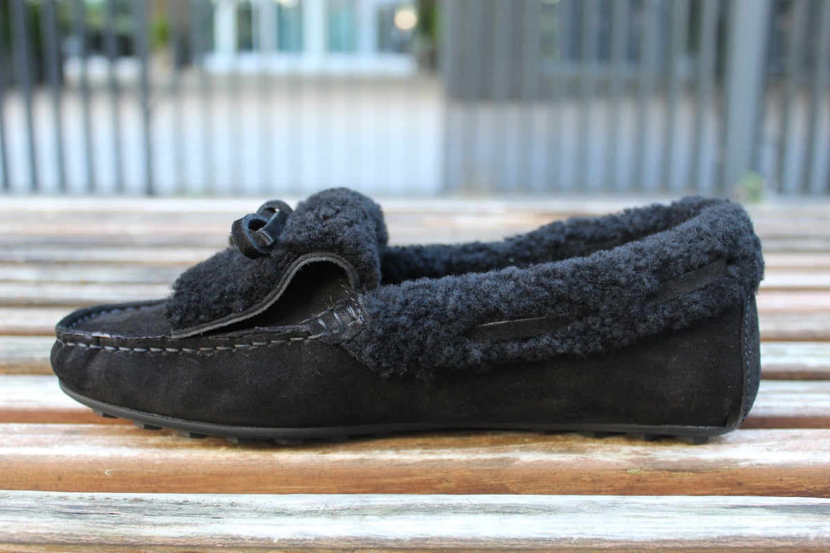 Mocassini in pelle con pelo effetto Teddy nero