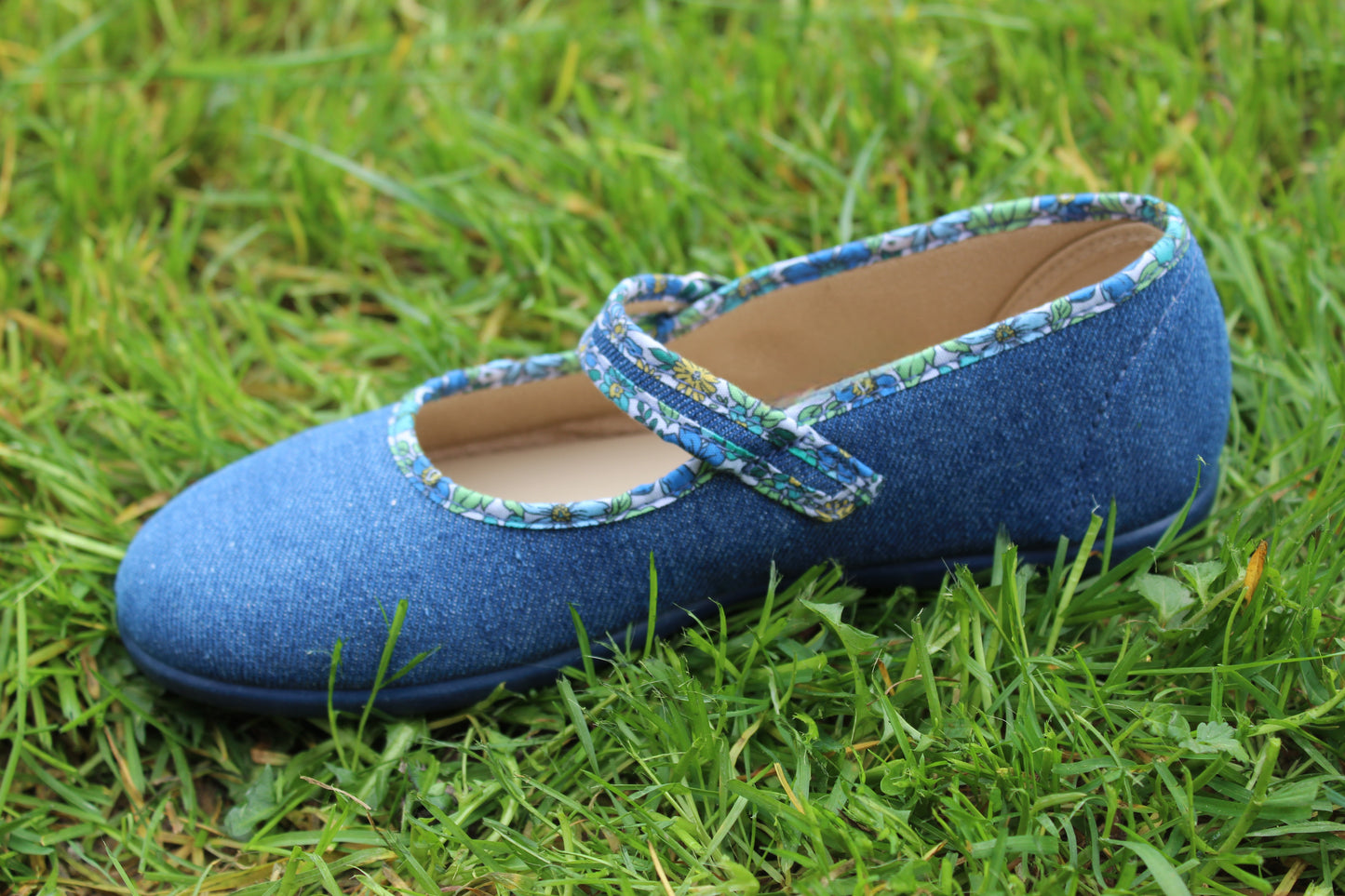 Ballerine in cotone denim bordino fiori verdi