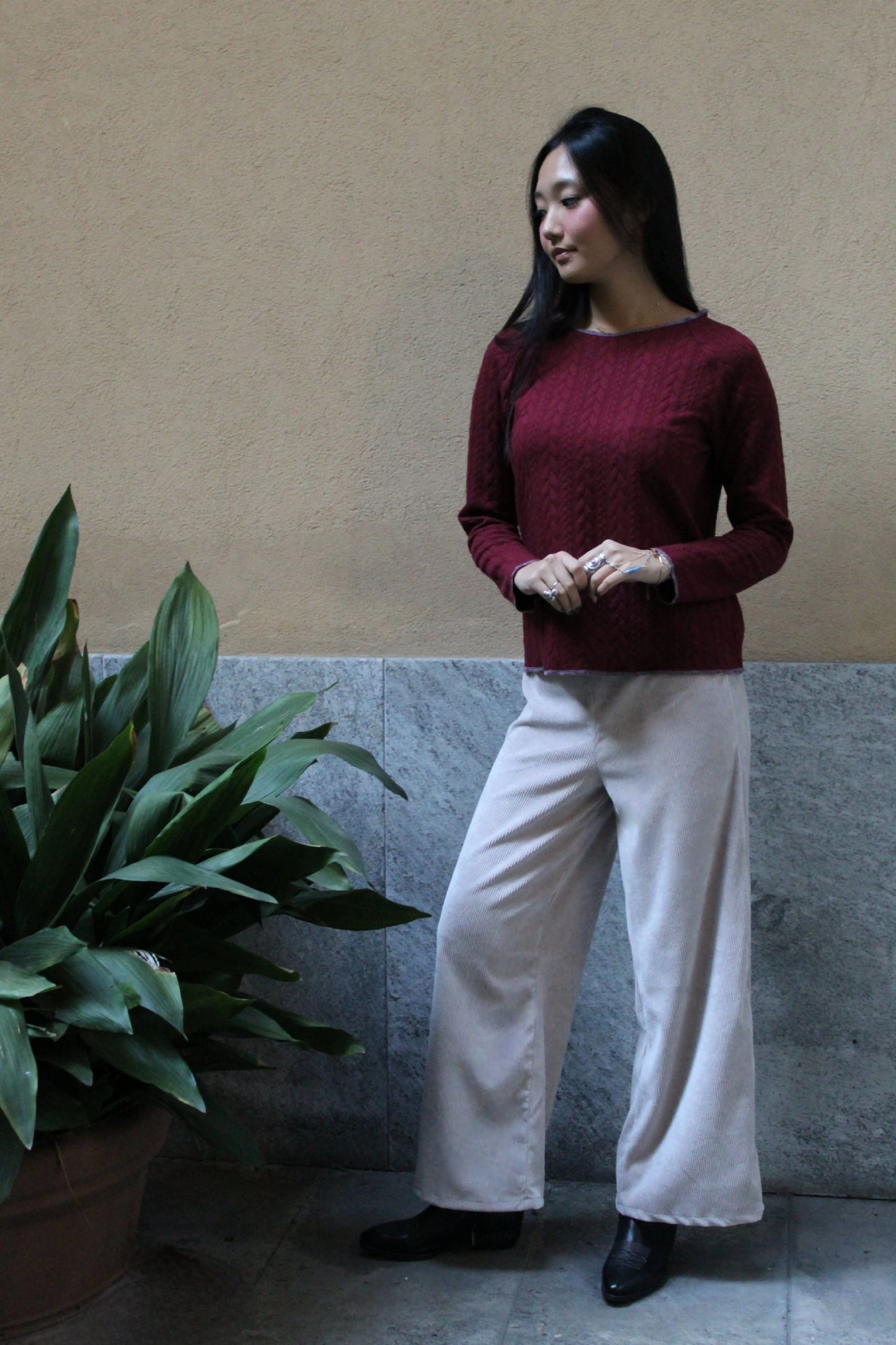 Jogger con elastico in vita velluto melange panna