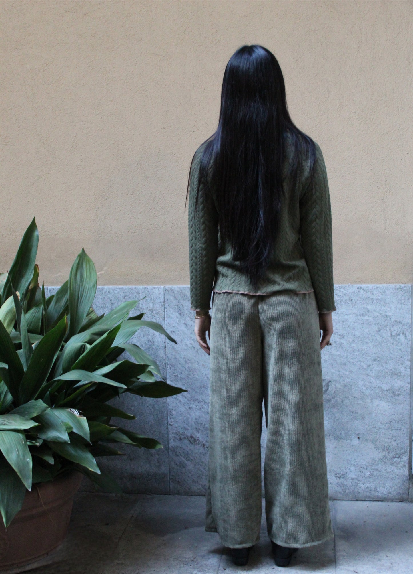 Jogger con elastico in vita velluto melange verde militare