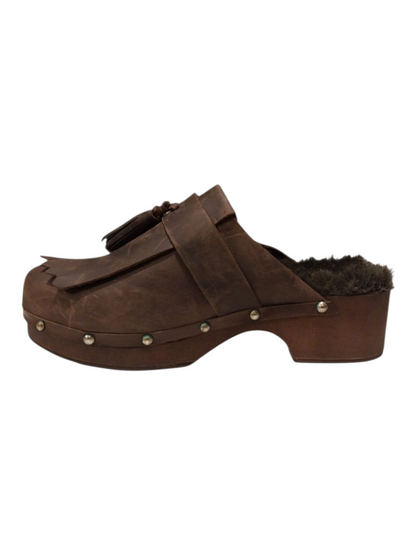 Zoccoli con pelo bassi testa di moro maxi frangia e nappine