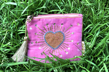 Pochette ricamata cuore fuxia