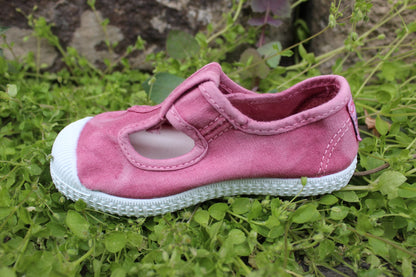 Scarpette Cienta in cotone con strappo rosa