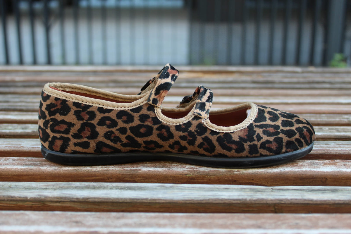 Ballerine in velluto leopardato doppio cinturino