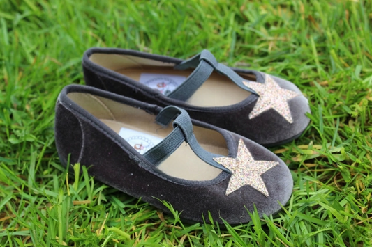 Ballerine in velluto grigio con stella