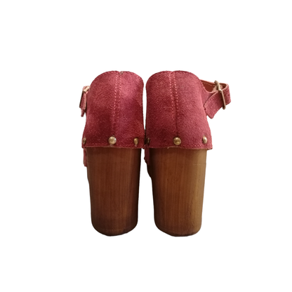 Zoccoli con pelo bordeaux